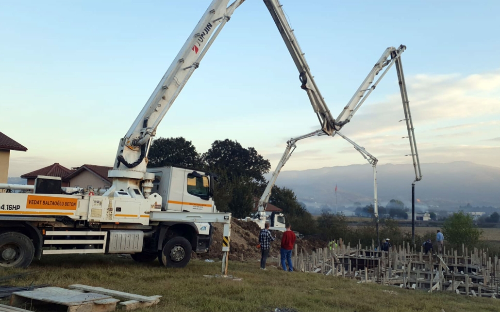 Serdivan Hazır Beton, Vedat Baltaoğlu Beton, Hazır Betonda kalite ve uygun fiyat, Tüm Sakarya ve Bölgesine hızlı hizmet